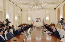 Состоялась встреча президентов Азербайджана и Ирана в расширенном составе (ФОТО)