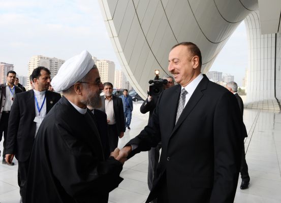 Президенты Азербайджана и Ирана приняли участие в бизнес-форуме в Баку (ФОТО)