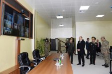 Президент Ильхам Алиев провел оперативное совещание в связи с ситуацией на линии фронта (ФОТО)