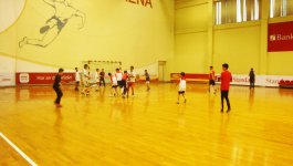В Баку состоялся  футбольный матч, посвященный памяти Анатолия Банишевского (ФОТО)