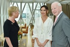 Президент Ильхам Алиев награжден памятной медалью Международного олимпийского комитета (ФОТО)
