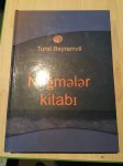 Вышла в свет книга Турала Байрамалиева "Мир любви" (ФОТО)