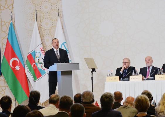 Президент Азербайджана и его супруга приняли участие в открытии 43-й Генассамблеи Европейского Олимпийского комитета в Баку (ФОТО)