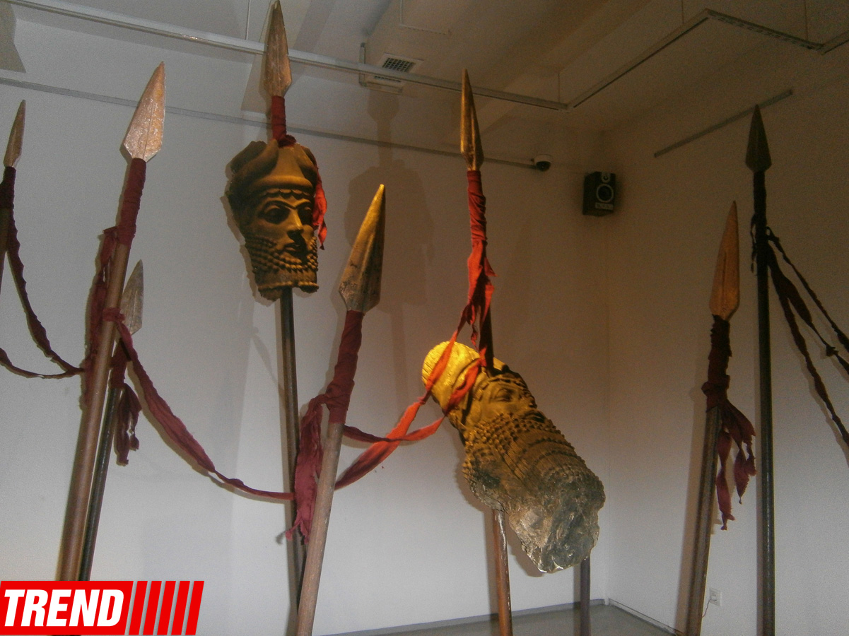 "Тендир" и "Тотем" - креативные работы скульпторов Азербайджана и Ирана (ФОТО)