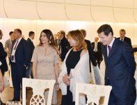 Президент Азербайджана и его супруга приняли участие в приеме в честь участников 43-й Генеральной Ассамблеи Европейского Олимпийского комитета (ФОТО)