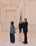 Президент Азербайджана принял верительные грамоты новоназначенных послов ряда стран (версия 2)