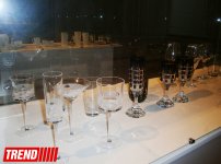 "Горячее и холодное" - в Баку представлено современное стекло и фарфор Центральной Европы (ФОТО)
