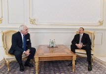 Azerbaijani president receives Spanish, Maltese ambassadors’ credentials