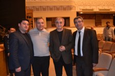 Театра одного актера в Баку - “Meraklısı İçin Öyle Bir Hikaye” (ФОТО)