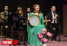 "Закаты в Карабахе" – в Международном центре мугама прошел концерт Вюсали Мусаевой (ФОТО)