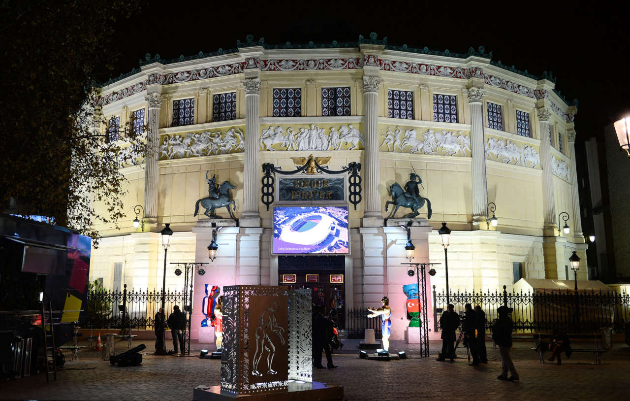 Mehriban Aliyeva attends France-Azerbaijan wrestling bout in Paris (PHOTO)
