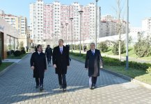 Президент Ильхам Алиев принял участие в открытии парка "Ясамал" в Баку (ФОТО)