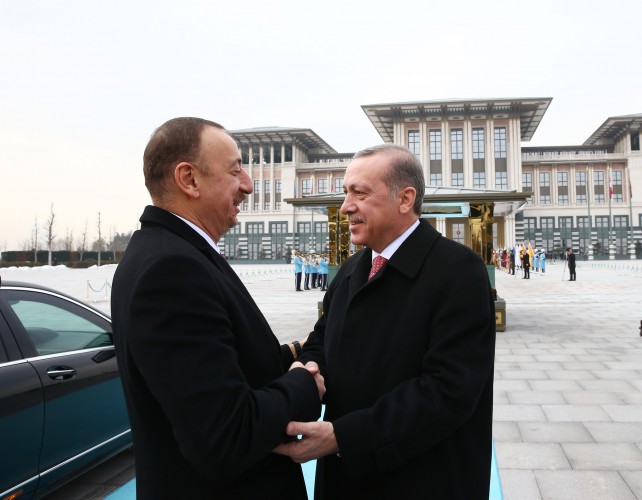 Ankara holds official welcoming ceremony of Azerbaijani president (PHOTO)