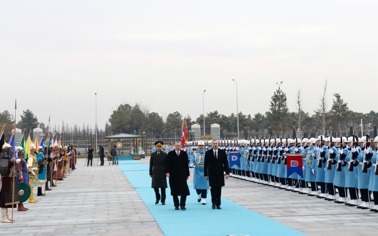 Ankara holds official welcoming ceremony of Azerbaijani president (PHOTO)