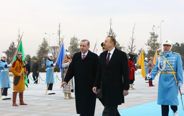 Ankara holds official welcoming ceremony of Azerbaijani president (PHOTO)