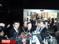 Гаджи Нуран Гусейнов вернулся в Баку – ажиотаж в аэропорту (ФОТО)