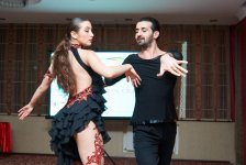 700 бакинских мам отметили свой первый день рождения (ФОТО)