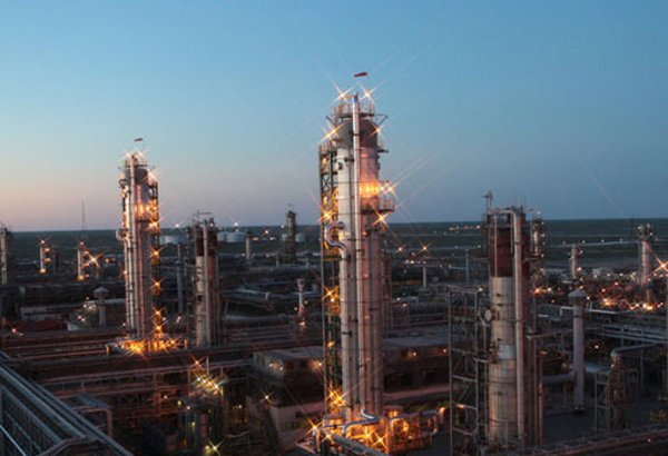 Химпредприятие SOCAR не намерено отказываться от новых проектов