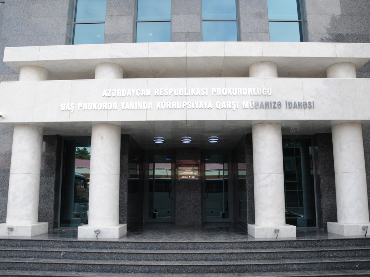 Арестованы сотрудники Агентства пищевой безопасности Азербайджана