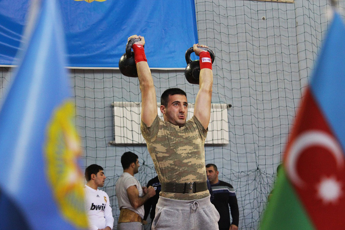В Баку определились победители чемпионата по гиревому спорту (ФОТО)