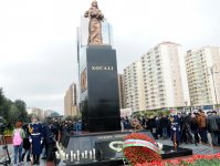 Azerbaijani public commemorates Khojaly genocide victims (PHOTO)