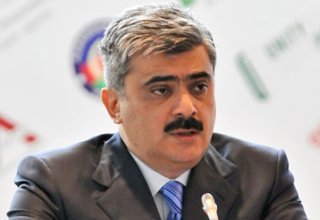Азербайджан увеличил доходы и расходы госбюджета на 2017 год - министр
