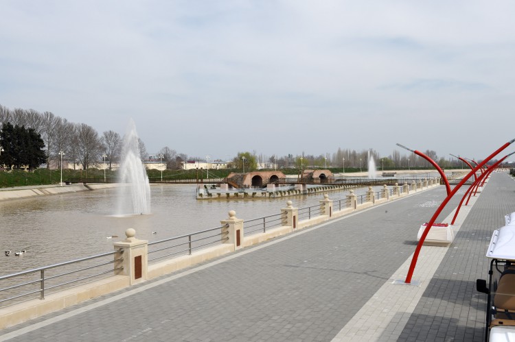 President Ilham Aliyev attends opening of park-boulevard named after Heydar Aliyev in Barda