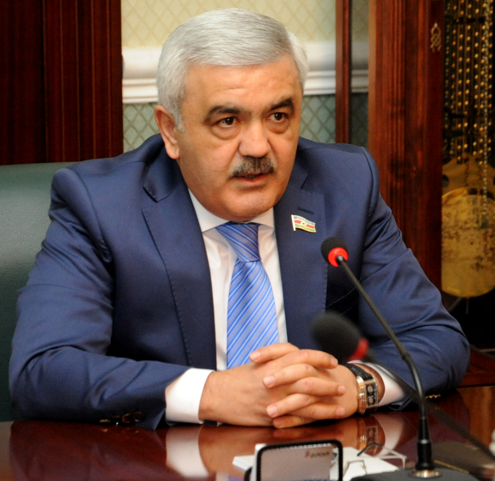 Чингиз Абдуллаев избран председателем наблюдательного совета ФK "Нефтчи" (ФОТО)