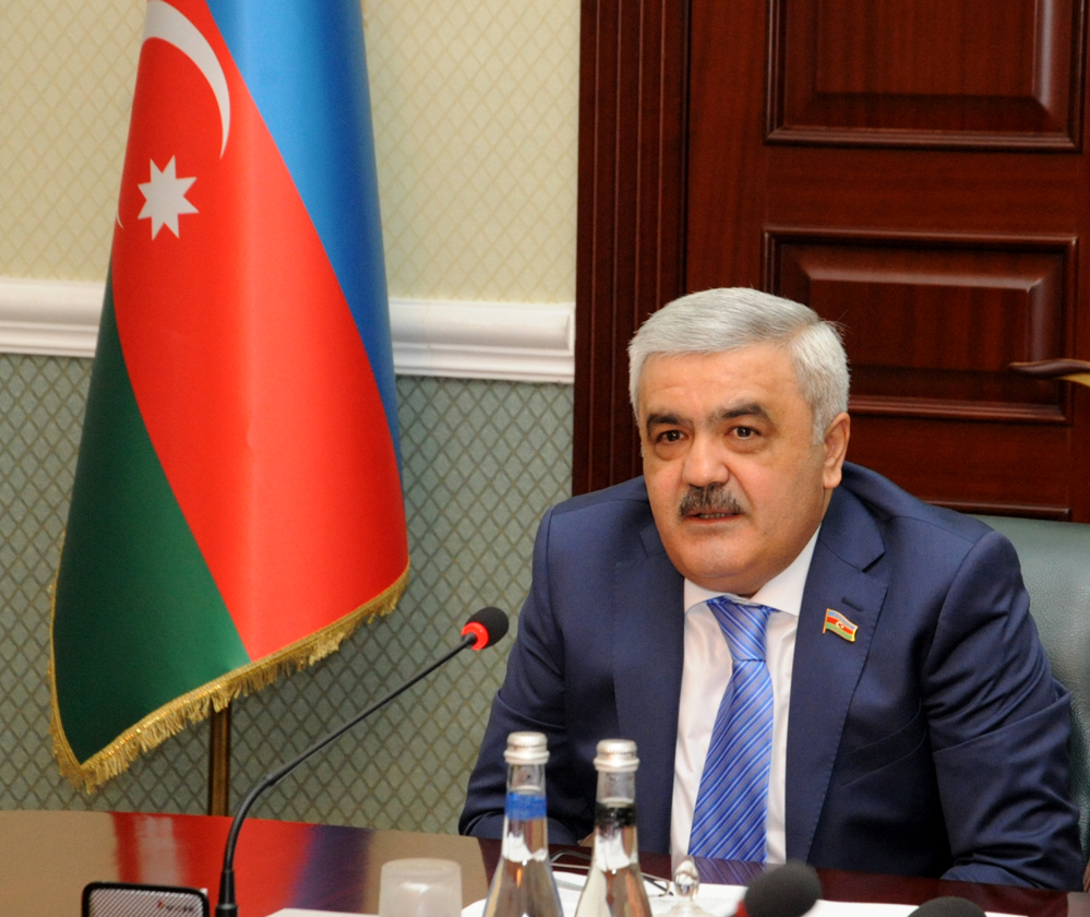 Чингиз Абдуллаев избран председателем наблюдательного совета ФK "Нефтчи" (ФОТО)