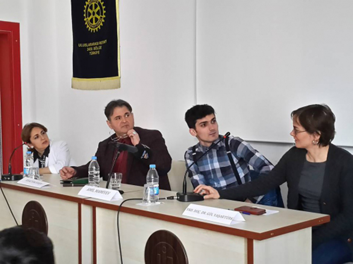 Азербайджанские режиссеры приняли участие в кинофестивале в Турции (ФОТО)