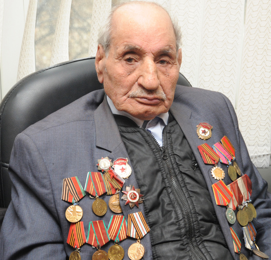 Арастун Мехтиев: Праздник Дня Победы наполнен особым смыслом для Азербайджана (ФОТО)