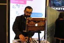 Азербайджанские звезды на гала-вечере фильма "Yarımdünya"  (ФОТО)