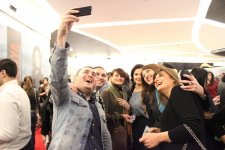 Азербайджанские звезды на гала-вечере фильма "Yarımdünya"  (ФОТО)