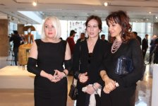 Волшебная экспозиция Тамары Квеситадзе очаровала Баку (ФОТО)