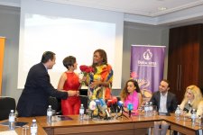 Тунзаля Агаева и Келли Джойс презентовали "Baku smiles", посвященный Евроиграм в Баку (ФОТО)