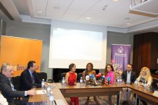 Тунзаля Агаева и Келли Джойс презентовали "Baku smiles", посвященный Евроиграм в Баку (ФОТО)