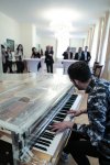 Все внимание СМИ приковано к Эльнуру Гусейнову: визит в Амстердам (ФОТО)