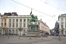 Бельгия: в столице Европы - на родине вафель, картофеля фри и капусты (ФОТО)