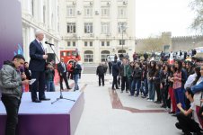 Шоу знаменитых художников в связи с первыми Евроиграми в Баку (ФОТО)