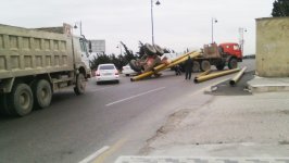Крупная авария на центральном проспекте в Баку