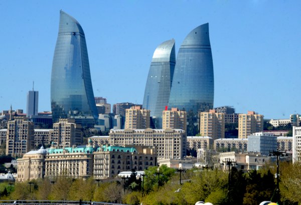 ИВ Баку подписала меморандум о сотрудничестве с российскими городами - Дербентом и Магасом