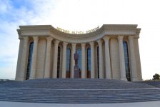 Гянджа: Из сегодняшней столицы в прежнюю (ФОТО)