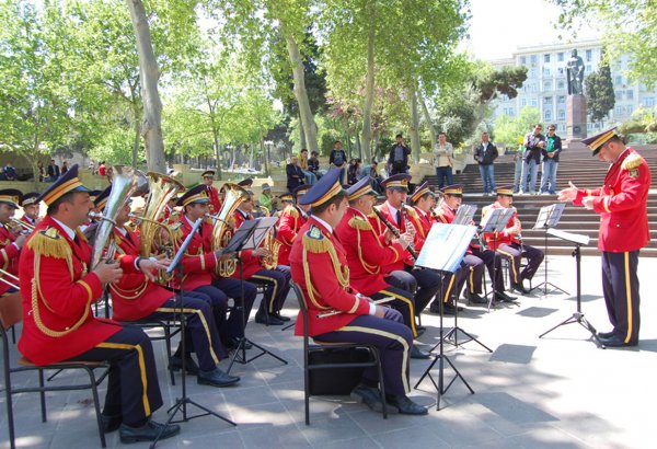 Azerbaijani military orchestras to celebrate May 9 with performances in Baku
