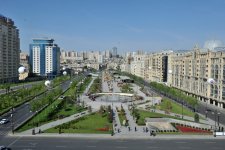 Azerbaijani president, his spouse attend Flower Festival (PHOTO)