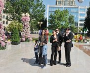 Azerbaijani president, his spouse attend Flower Festival (PHOTO)