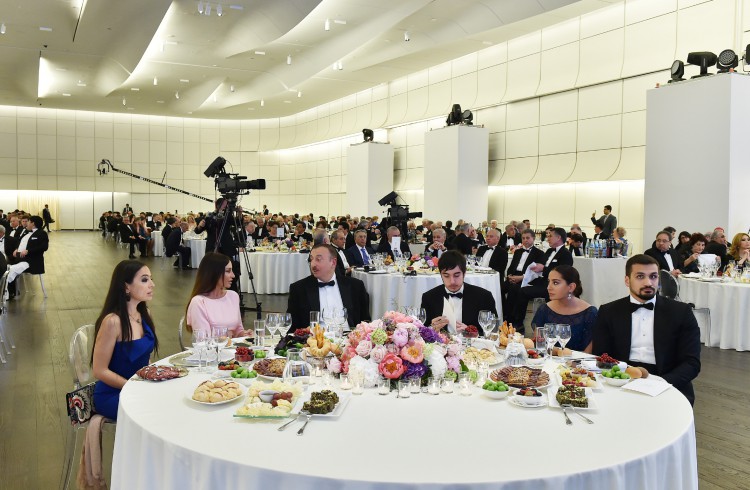 President Ilham Aliyev and his spouse attended a solemn ceremony to mark 92nd birthday anniversary of national leader Heydar Aliyev