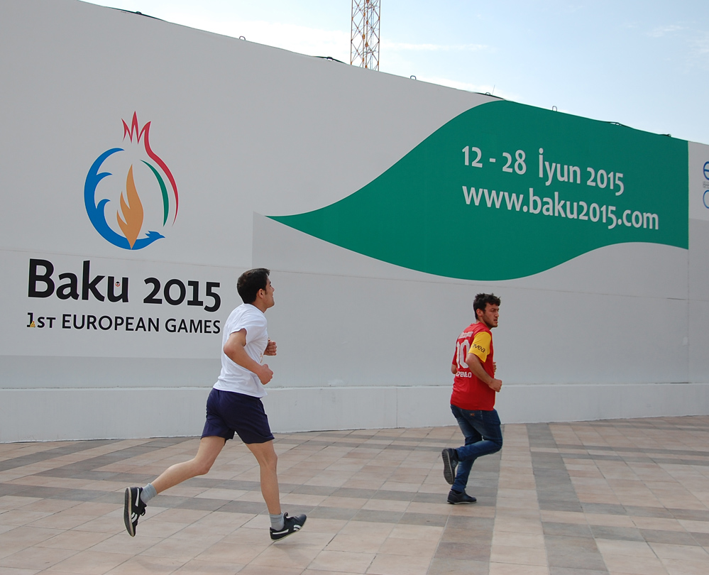 Baku hosts race dedicated to First European Games (PHOTO)