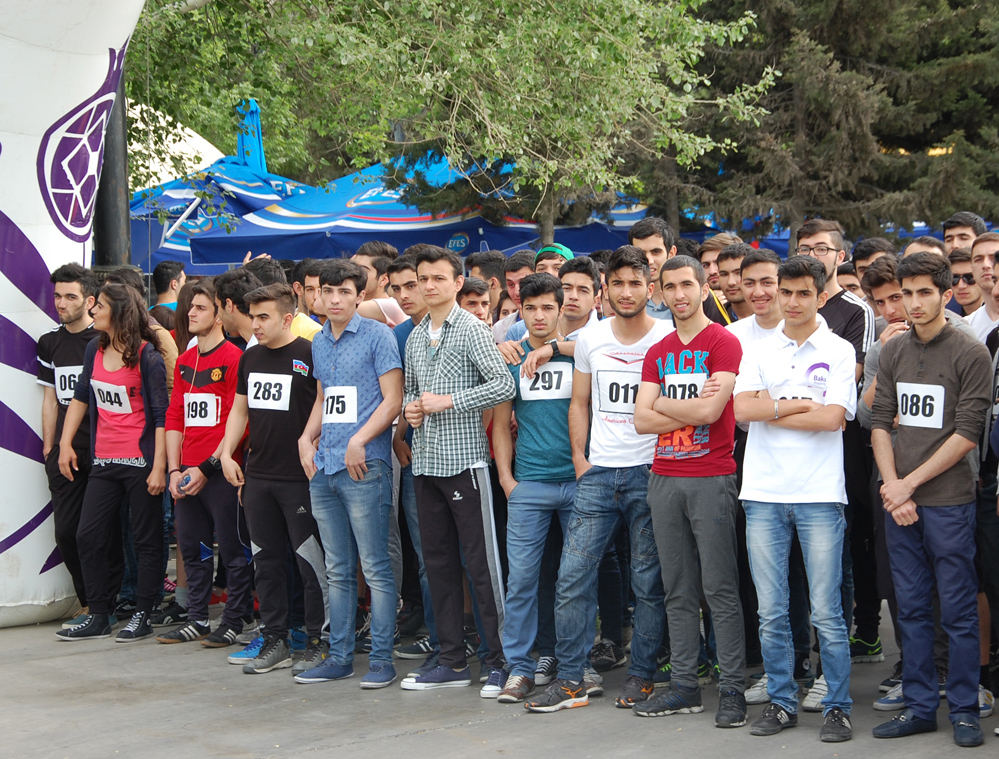 Baku hosts race dedicated to First European Games (PHOTO)