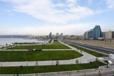 Ilham Aliyev, his spouse review Baku White City boulevard