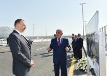 Ильхам Алиев принял участие в открытии дорожно-транспортной инфраструктуры около Бакинского олимпийского стадиона (ФОТО)